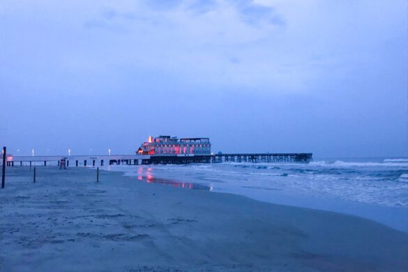 12 WILD Things to Do in Daytona Beach at Night (Not Just Racing!)