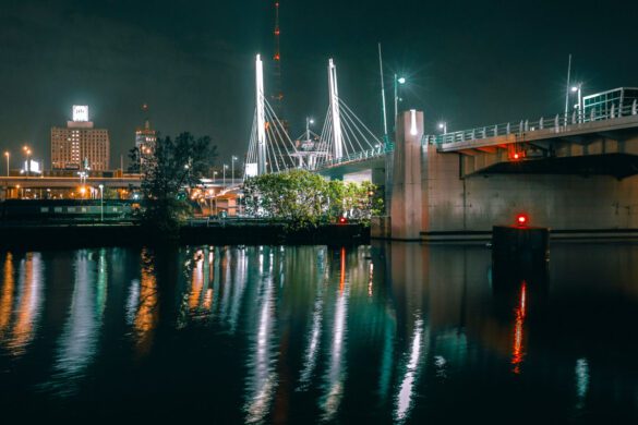12 INSANE Things to Do in Milwaukee at Night (Don’t Sleep on #7!)