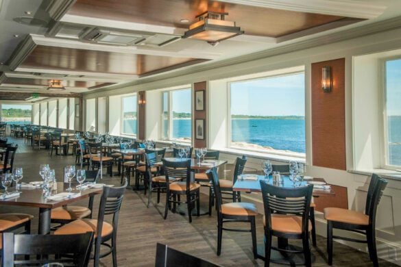 17 Unique Restaurants in Rhode Island: The Most Extraordinary Eats in the Ocean State