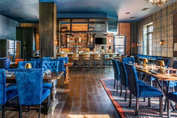 20 Fun & Unique Restaurants in Sacramento (Farm to Fork Foodie Spots)