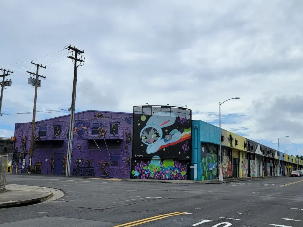 Kaka'ako's warehouse district