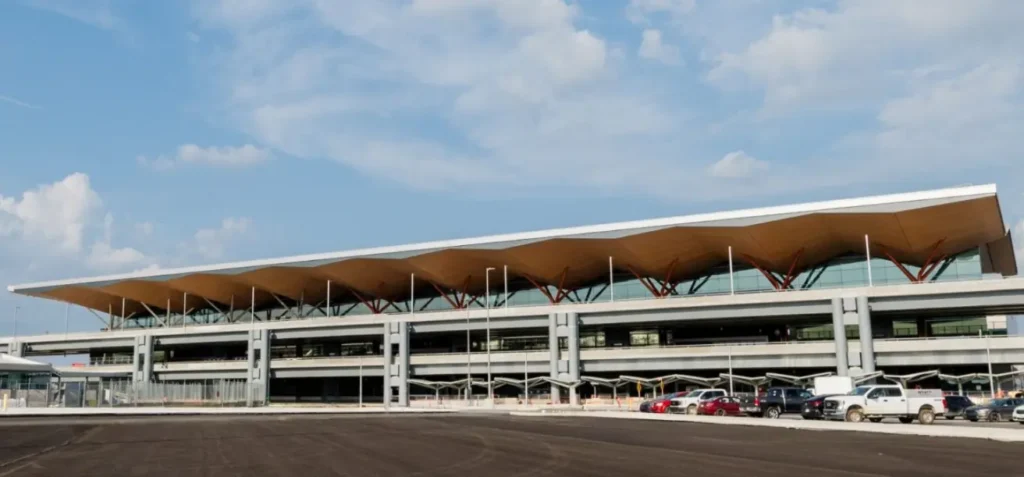 Pittsburgh International Airport (PIT)