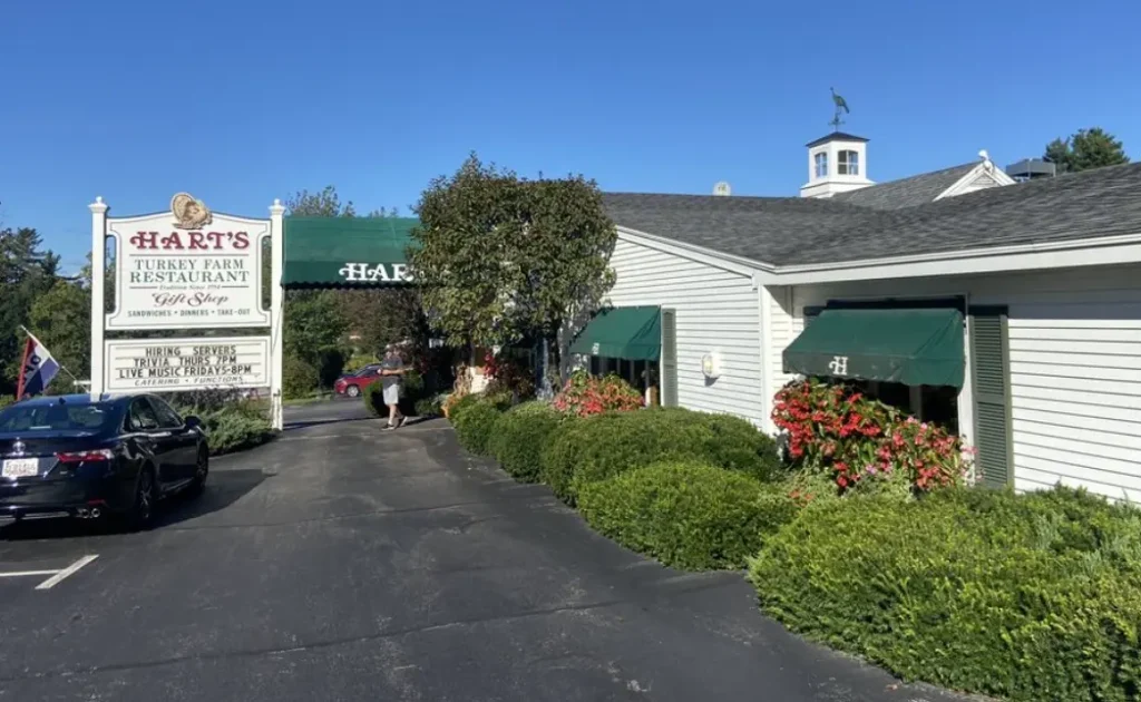 Outside of Hart's Turkey Farm Restaurant