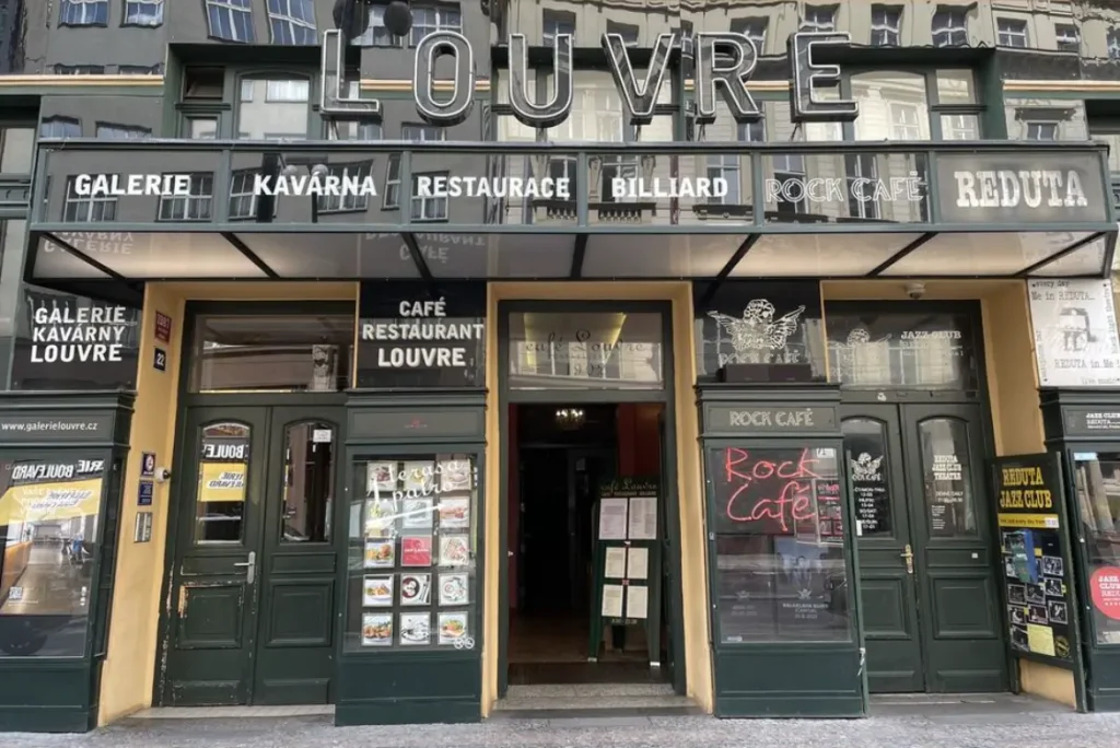 Café Louvre