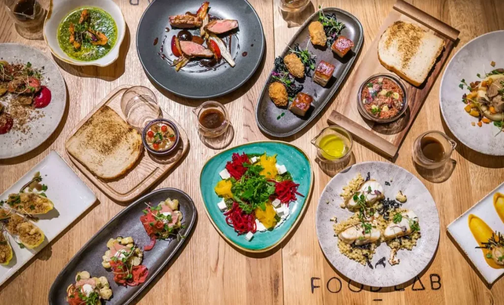 Food Lab Restaurant