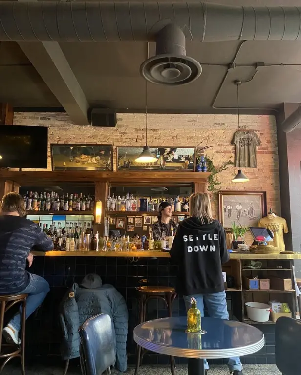 Settle Down Tavern