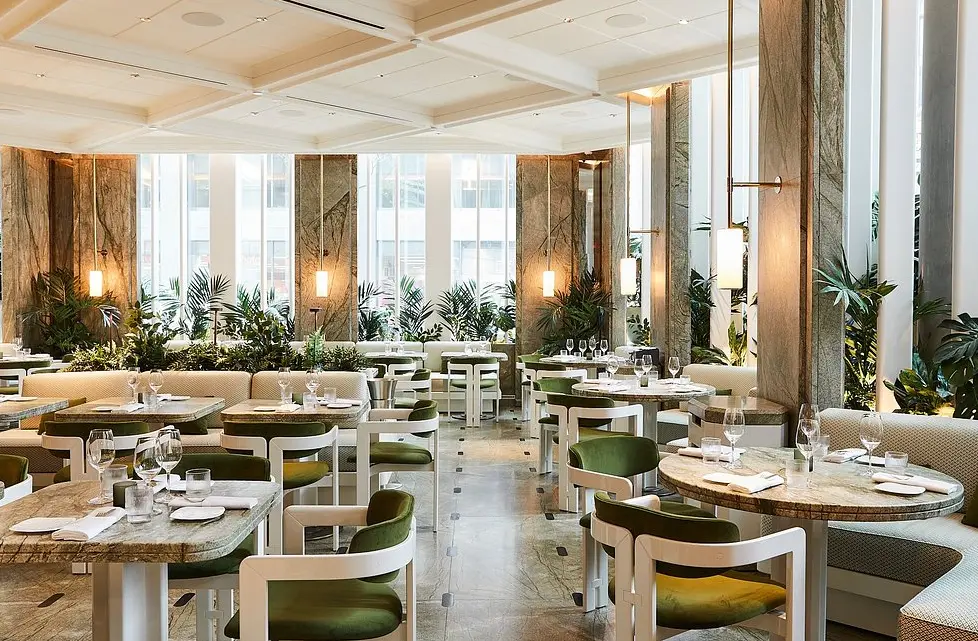 Le Jardinier dining room