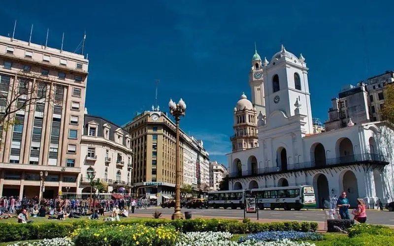 City buildings and Cabildo in Plaza de Mayo, Buenos Aires, Argentina.