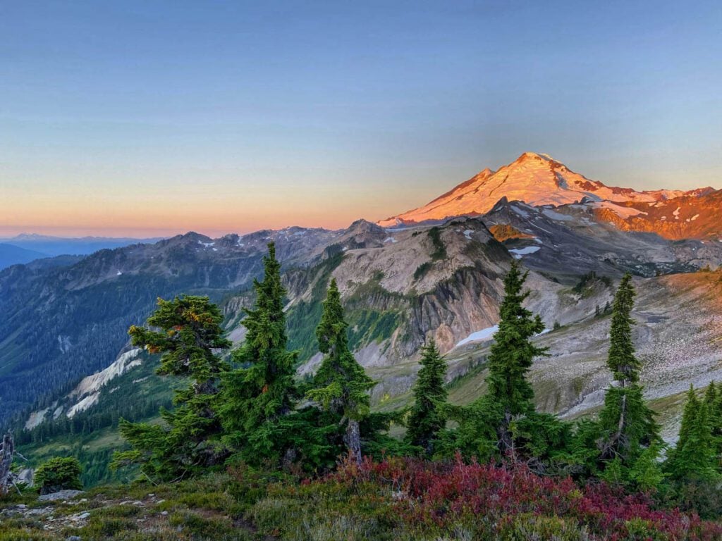 Sunset in North Cascades