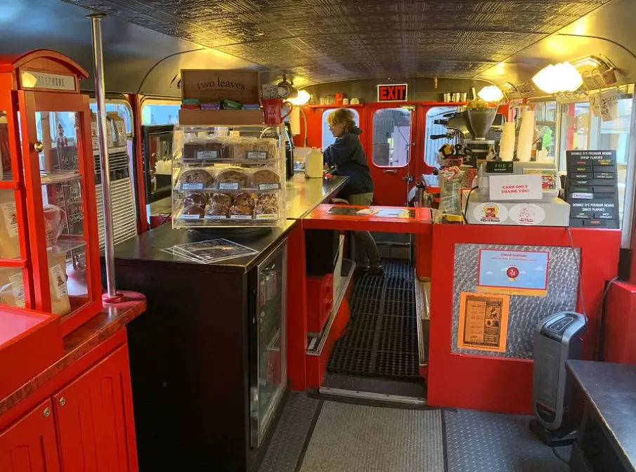 Double D's Coffee & Desserts