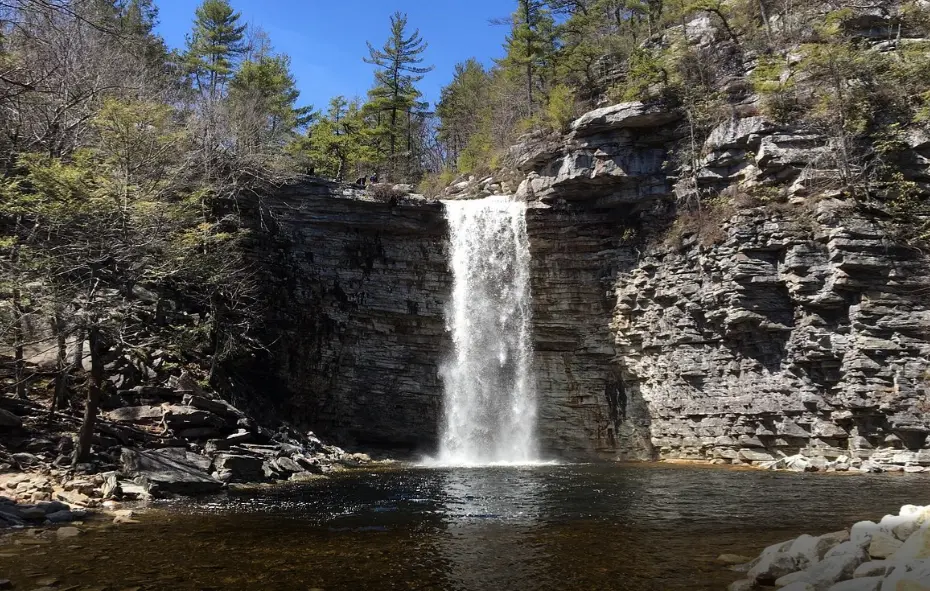 Falls at The Catskills