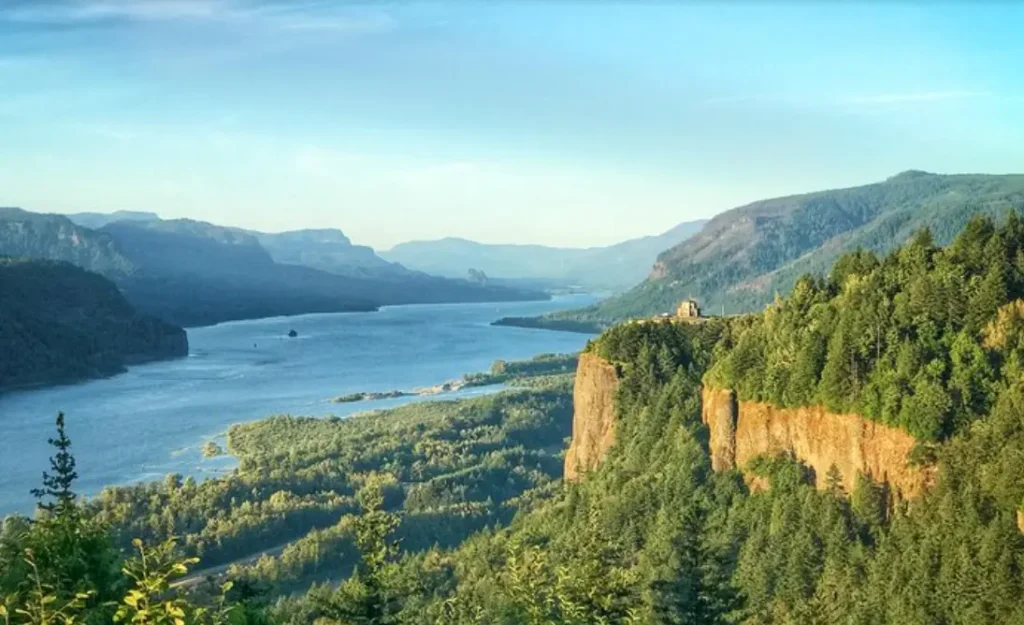 Multnomah Falls and Columbia River