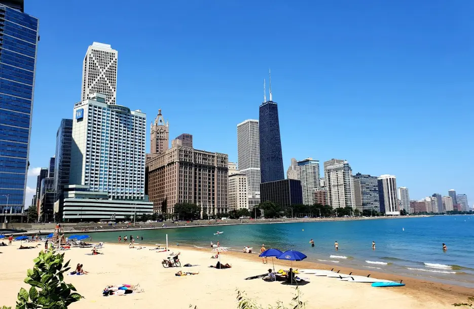 Chicago skyscraper and beach