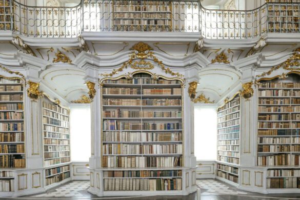 15 Most Beautiful Libraries in the World (Book-Lover Bucket List)