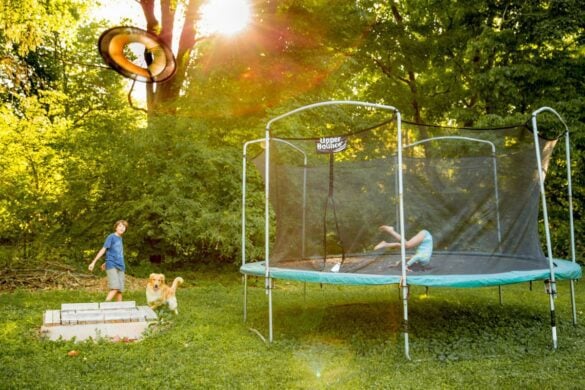 12 Coolest Airbnbs with Trampolines (Ultimate Getaways)