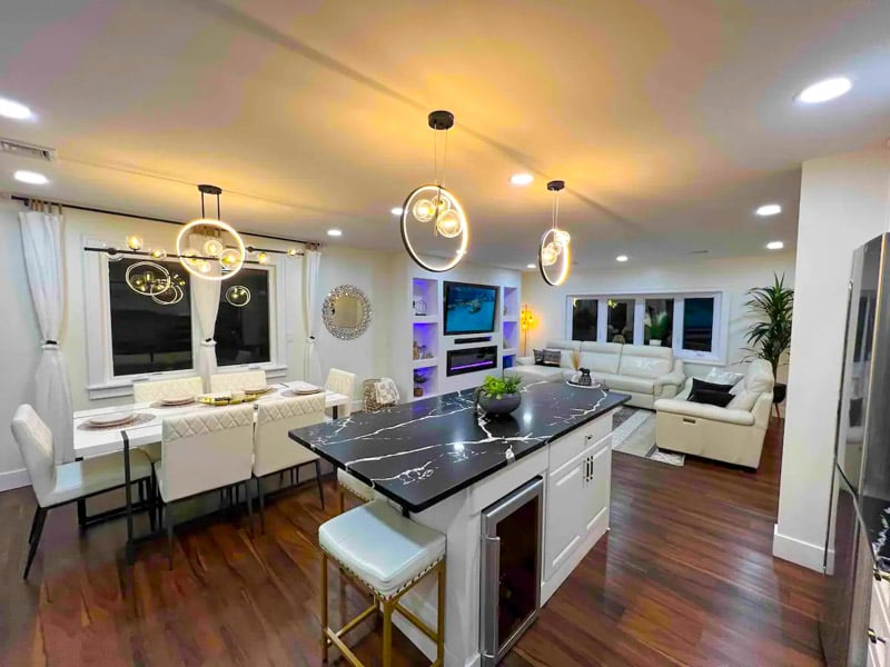Sleek and stylish interior with all the cozy vibes—one of the best fall foliage Airbnbs in the US