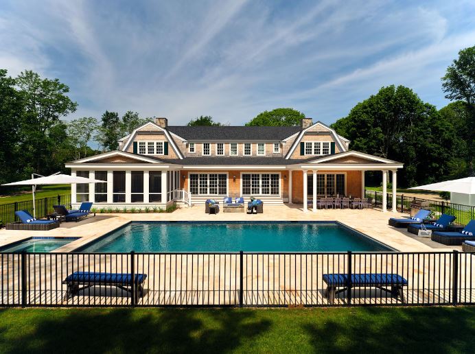 Luxurious vacation getaway for a large groups of friends or family in MA