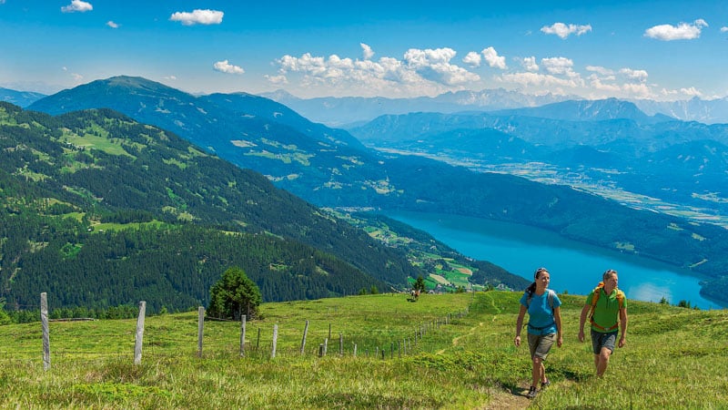 Image showing two hikers on the Alpe-Adria Trail.