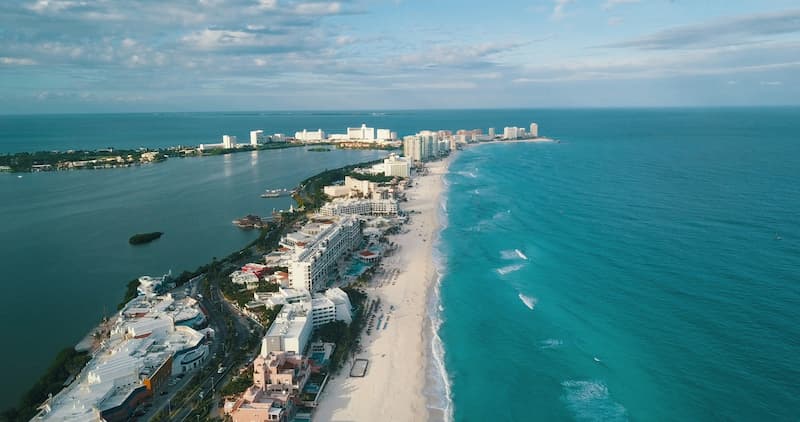 Cancun beach resorts