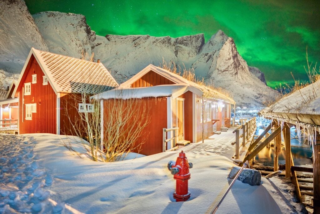 Reine Rorbuer waterfront cabins